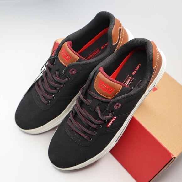 Levi's Performance comfort insole sneakers size‎ 8 - Picture 4 of 5